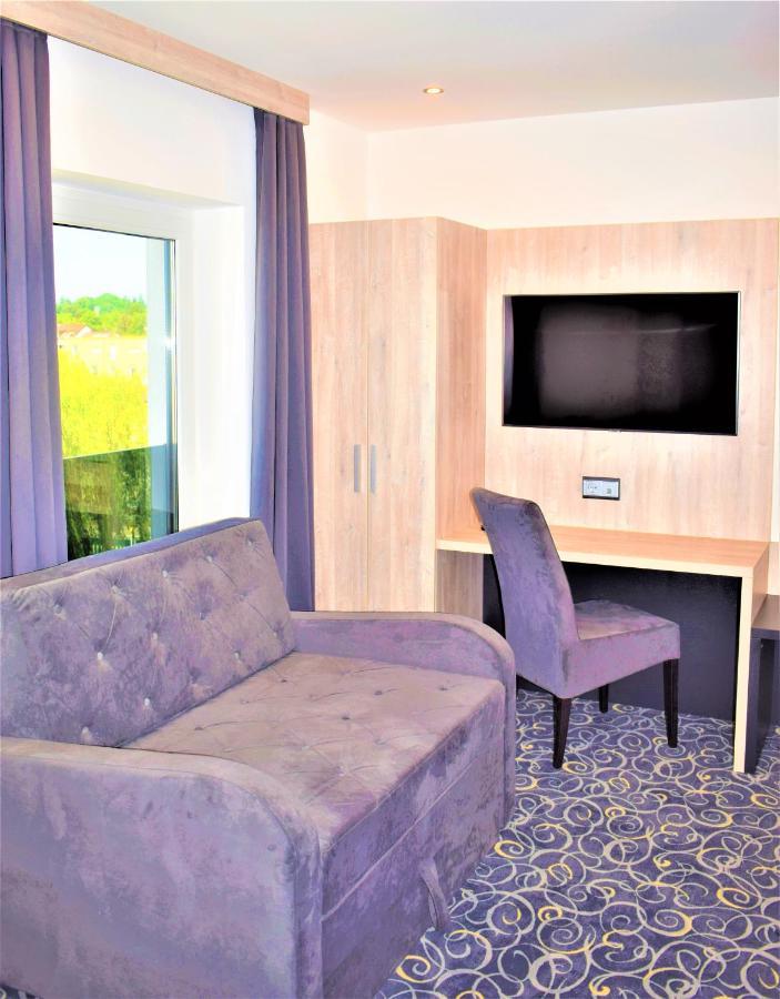 The Staycation By Lehmann Hotels Sindelfingen Exterior photo